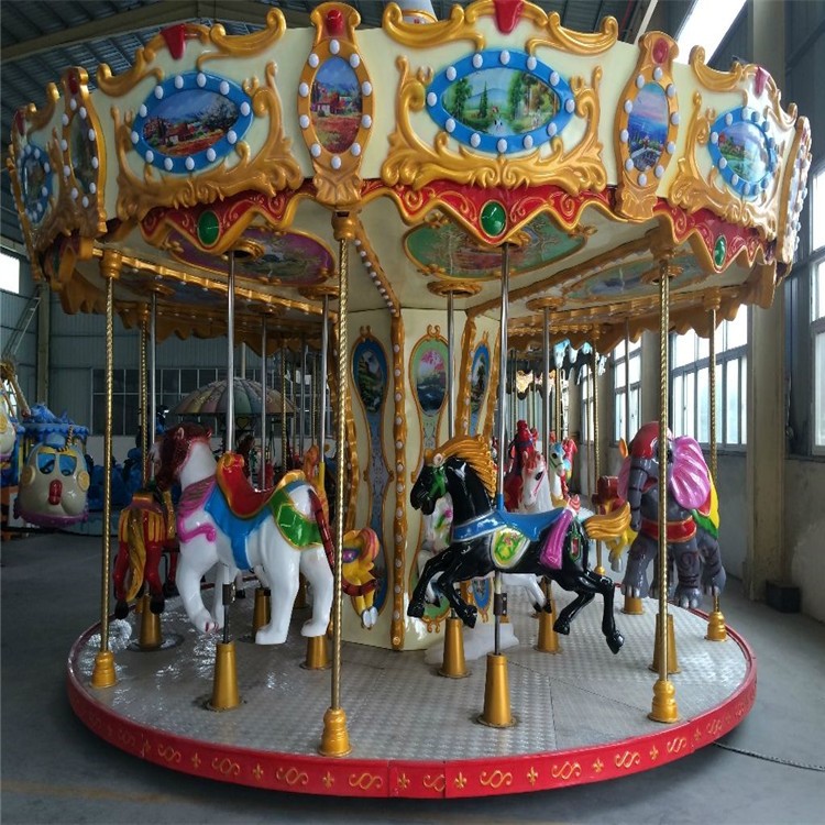 小型旋转木马